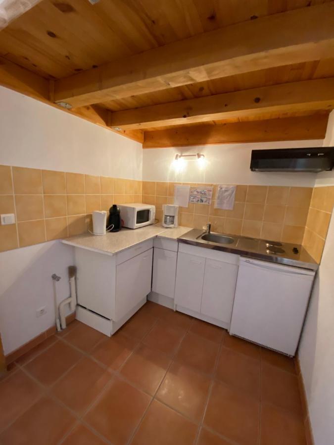 Appartements " Le Clos De La Cerisaie" Castillon-du-Gard Zewnętrze zdjęcie